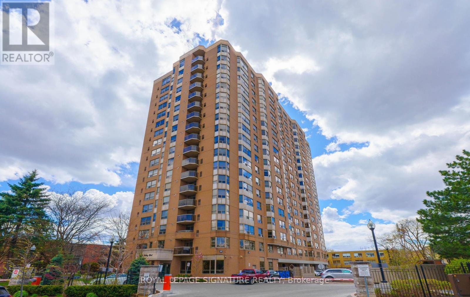 508 - 265 Ridley Boulevard, Toronto, Ontario  M5M 4N8 - Photo 1 - C13120360