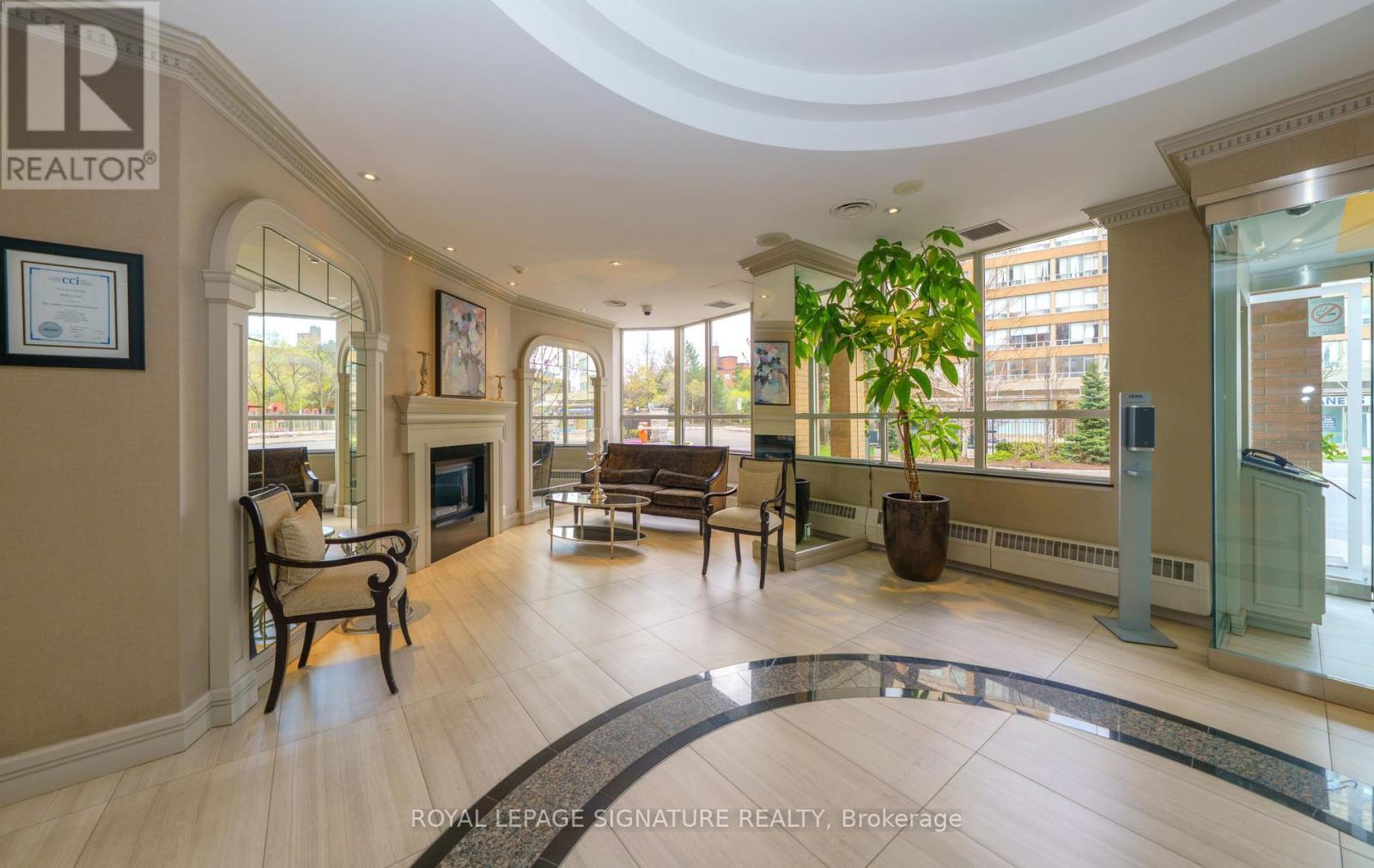 508 - 265 Ridley Boulevard, Toronto, Ontario  M5M 4N8 - Photo 3 - C13120360