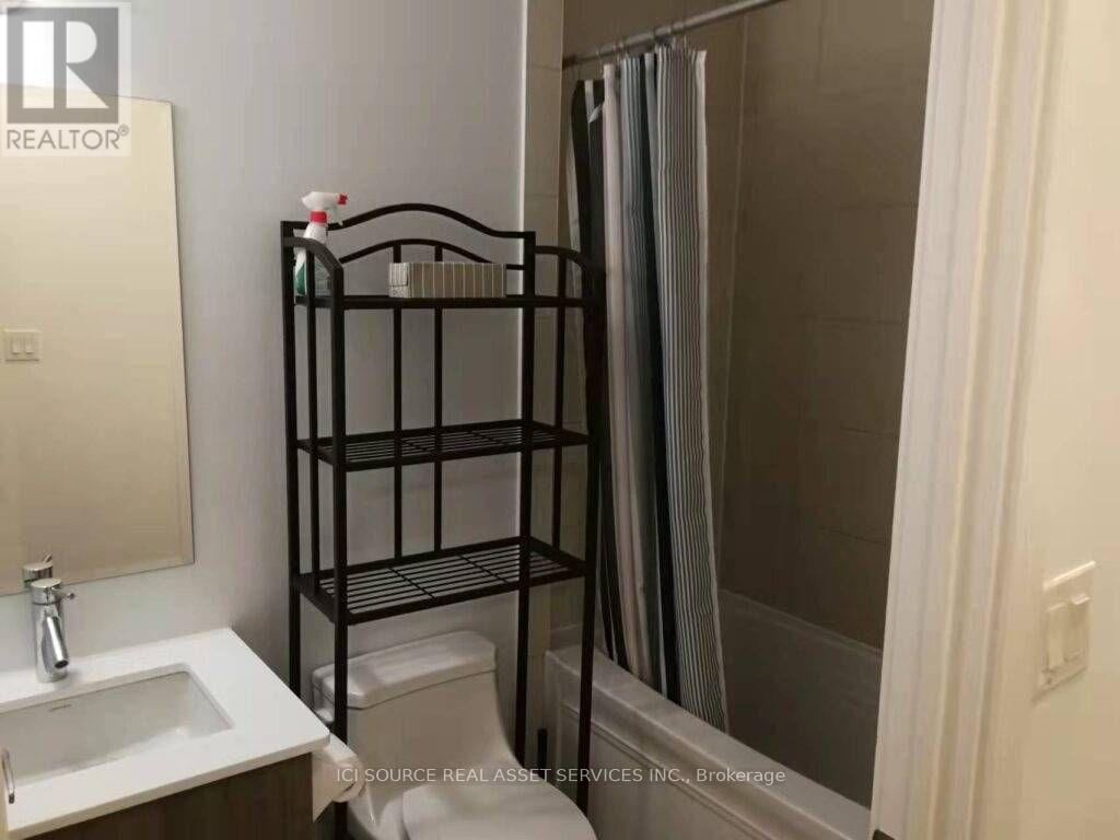 3903 - 426 University Avenue, Toronto, Ontario  M5G 1S9 - Photo 14 - C13120390