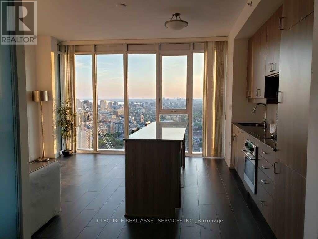 3903 - 426 University Avenue, Toronto, Ontario  M5G 1S9 - Photo 3 - C13120390