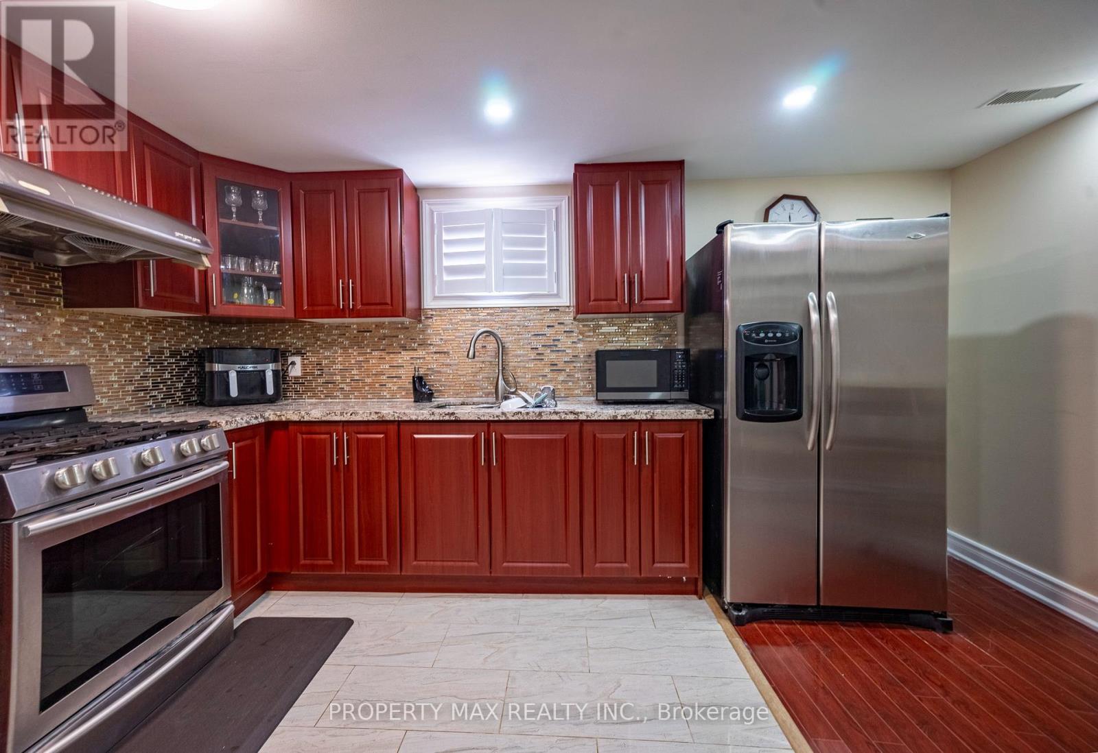 29 Grackle Trail, Toronto, Ontario  M1X 2A4 - Photo 5 - E13120298