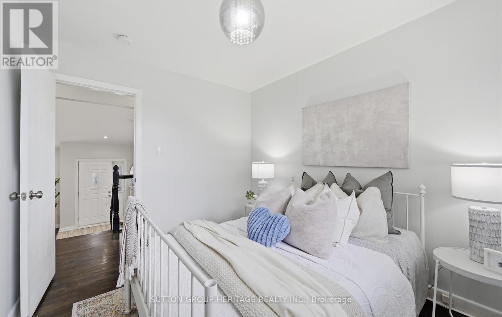 919 Bayview Avenue, Whitby, Ontario  L1N 1E2 - Photo 27 - E13120394