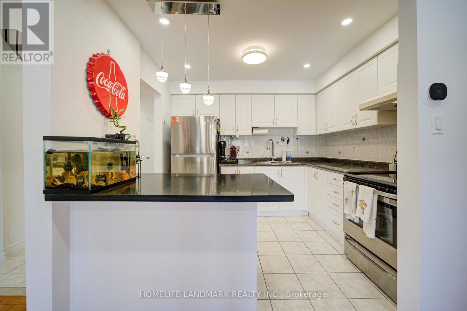 44 Duxford Crescent, Markham, Ontario  L3R 7A9 - Photo 17 - N13120326
