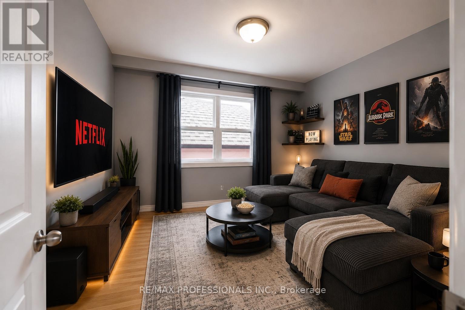 Upper - 35a Bowie Avenue, Toronto, Ontario  M6E 2P2 - Photo 14 - W13120280