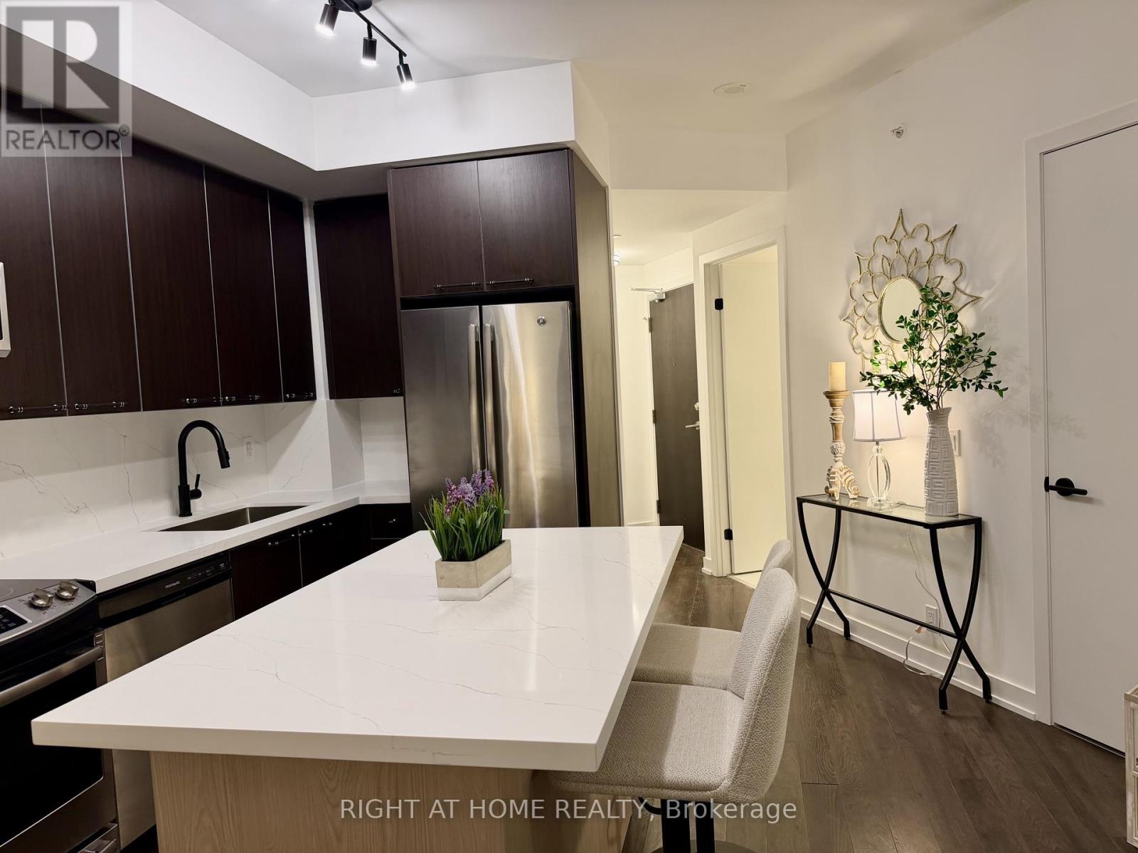 522 - 10 Park Lawn Road, Toronto, Ontario  M8V 0H9 - Photo 28 - W13120328