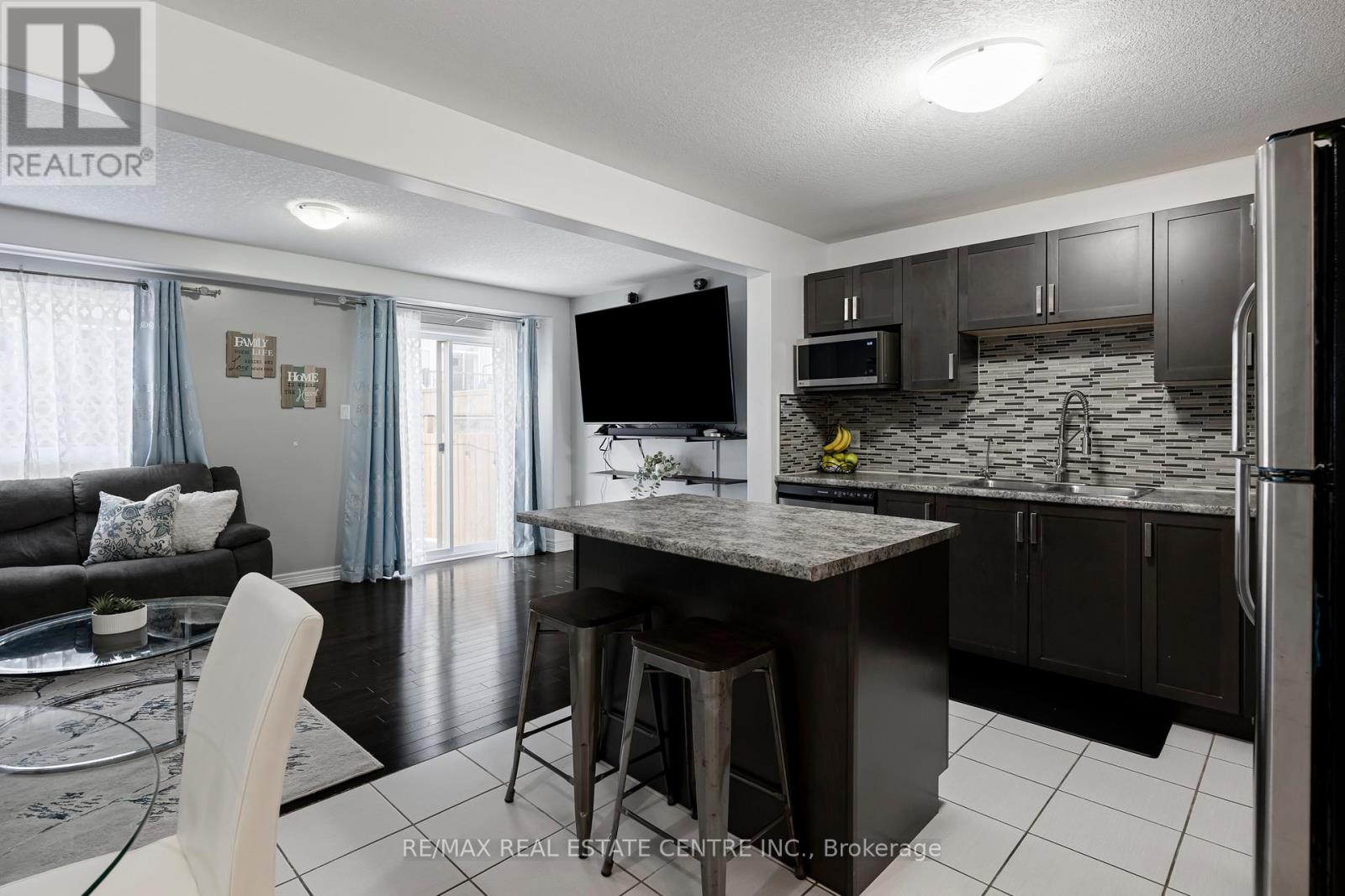 67 - 124 Parkinson Crescent, Orangeville, Ontario  L9W 6R7 - Photo 10 - W13120340
