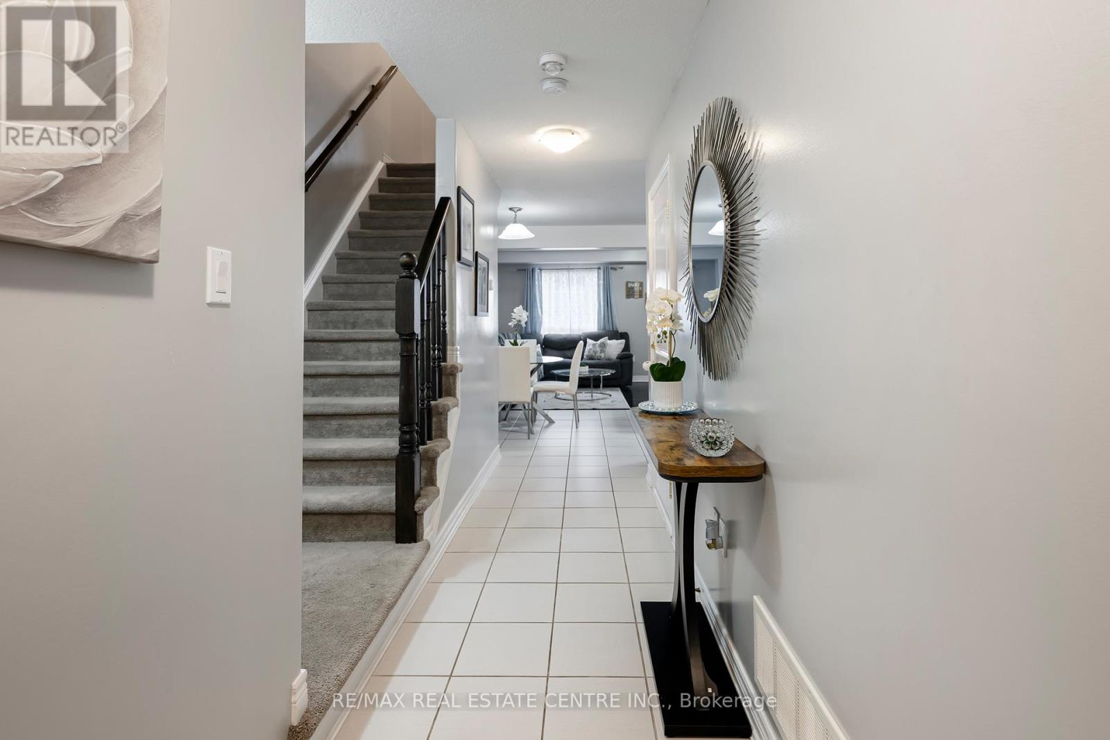 67 - 124 Parkinson Crescent, Orangeville, Ontario  L9W 6R7 - Photo 3 - W13120340