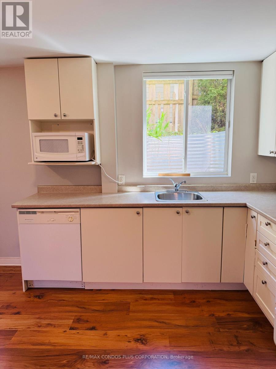 Bsmt - 5 Thirty-Fifth Street, Toronto, Ontario  M8W 3J6 - Photo 2 - W13120366