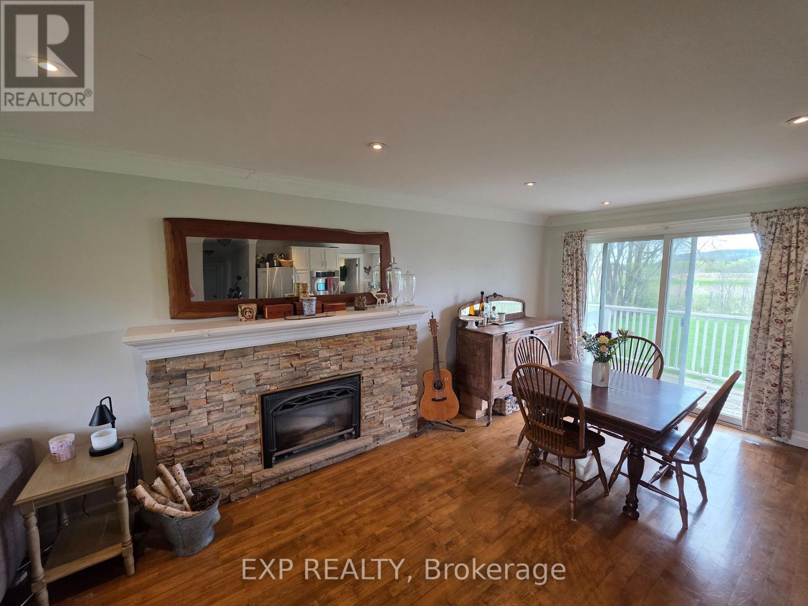 2724 8 Side Road, Burlington, Ontario  L7P 0E6 - Photo 10 - W13120382