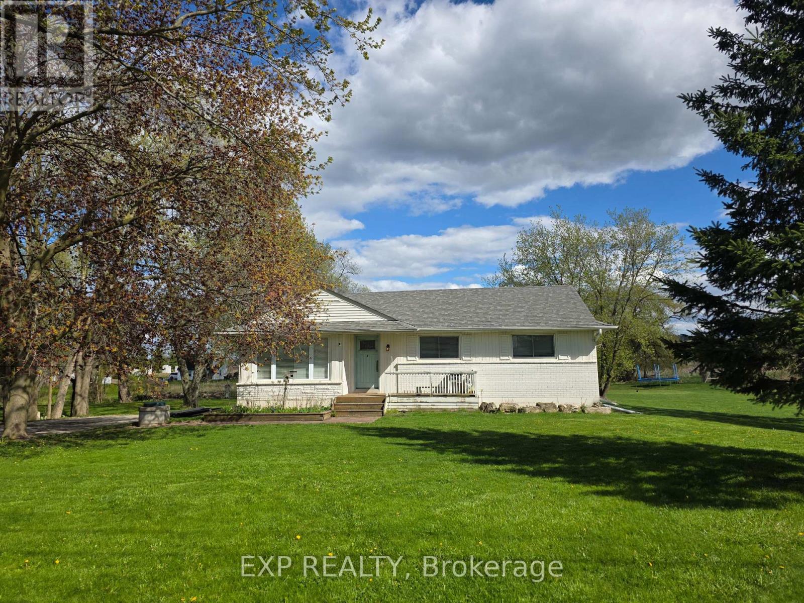 2724 8 Side Road, Burlington, Ontario  L7P 0E6 - Photo 2 - W13120382