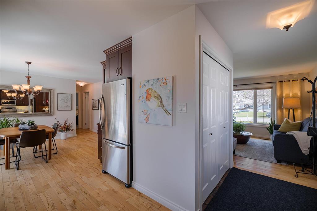 570 Willow Crescent, Steinbach, Manitoba  R5G 0K1 - Photo 7 - 202610264