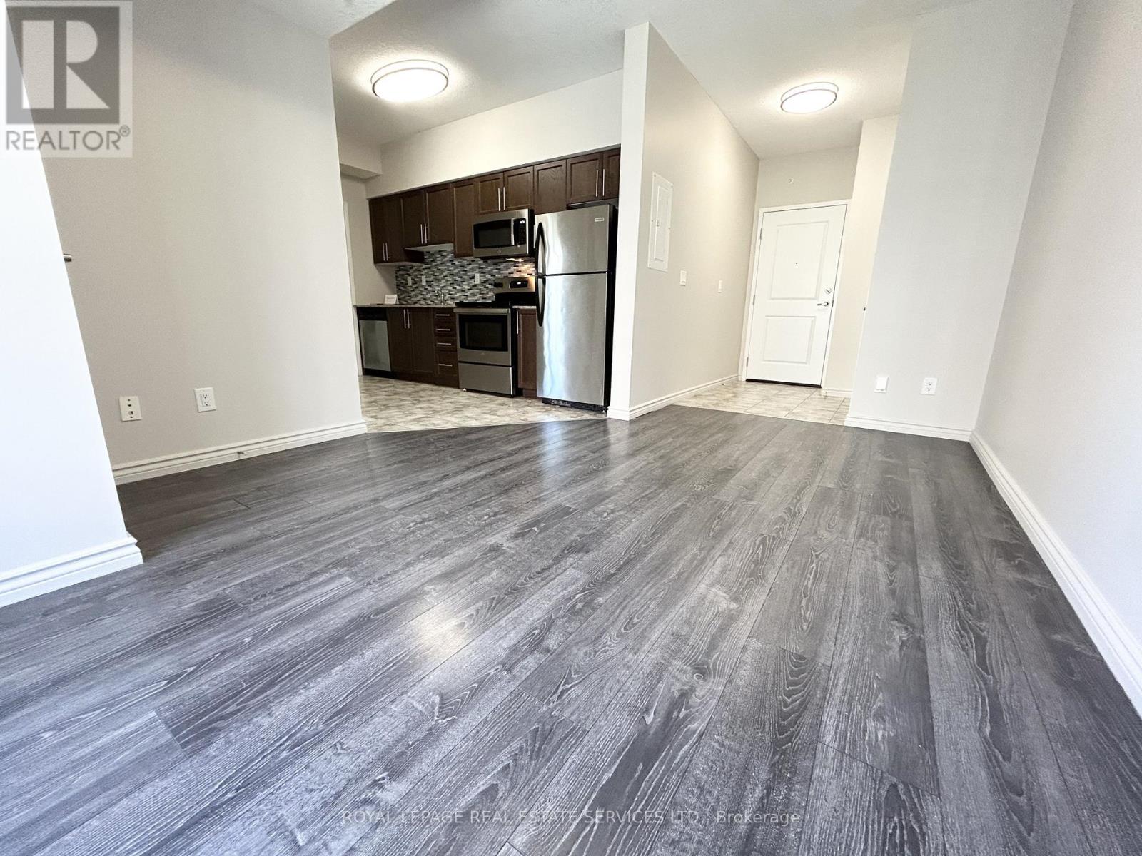 304 - 7 Rittenhouse Road, Kitchener, Ontario  N2E 2M8 - Photo 3 - X13120276