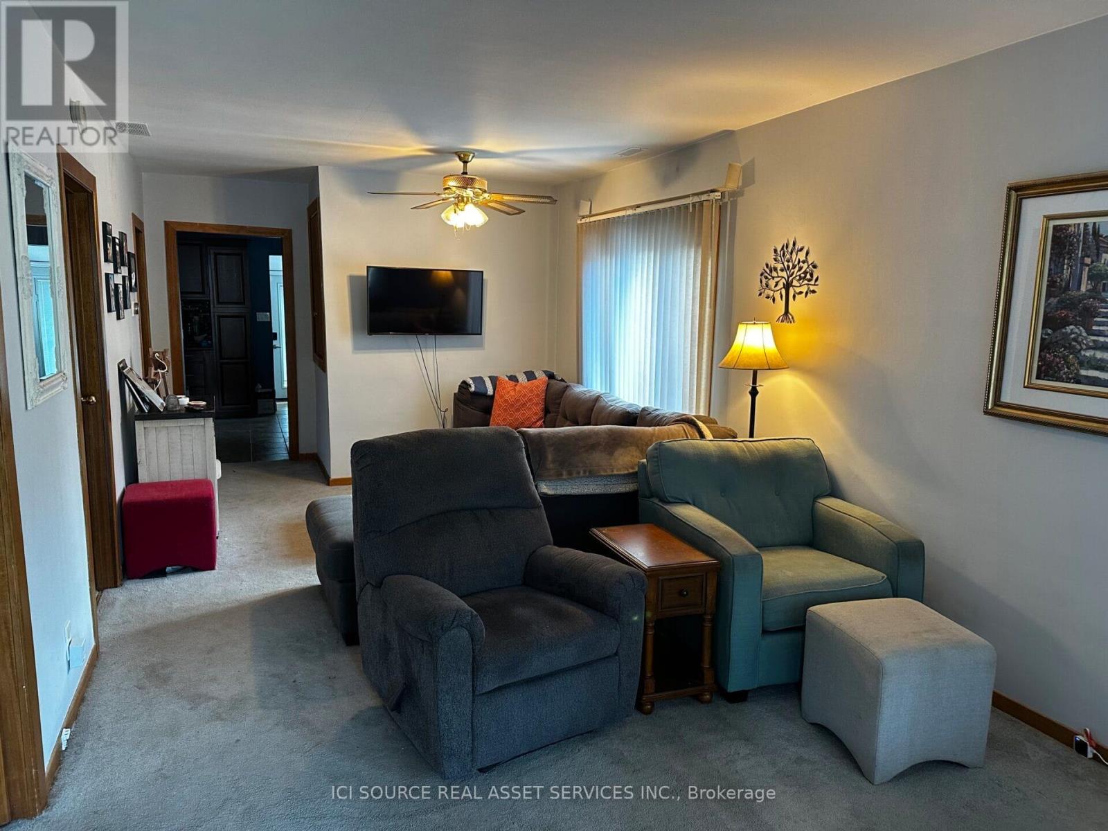 ROOM 1 - 1043 LENA AVENUE, Windsor, Ontario