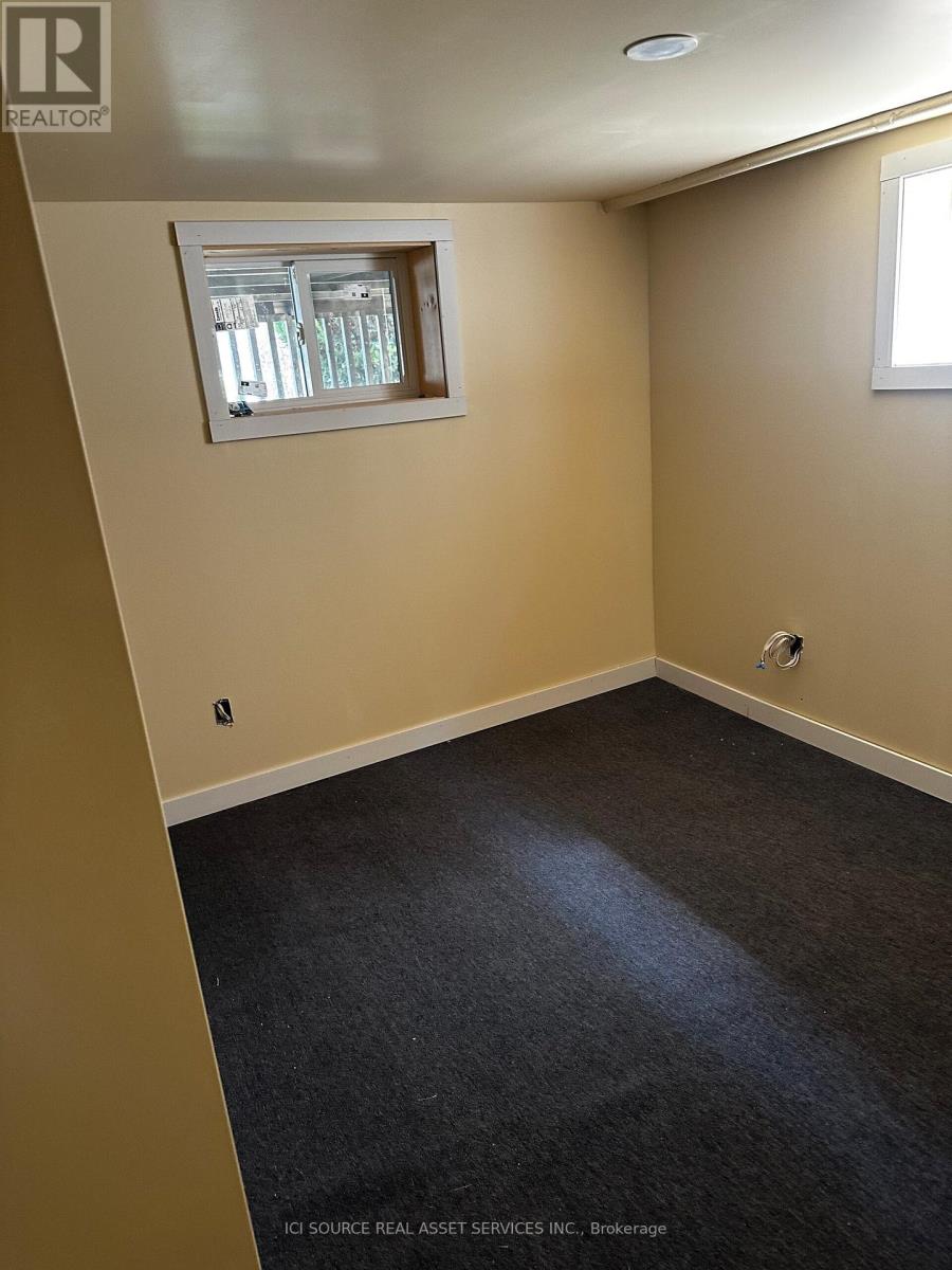 Room 1 - 1043 Lena Avenue, Windsor, Ontario  N9C 3K3 - Photo 16 - X13120364