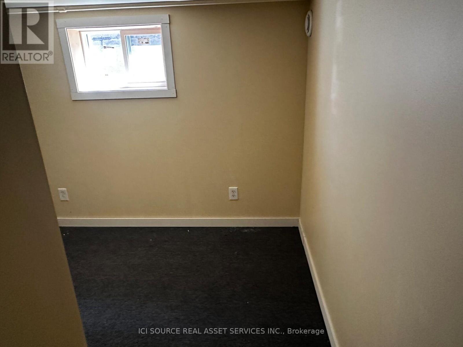 Room 1 - 1043 Lena Avenue, Windsor, Ontario  N9C 3K3 - Photo 17 - X13120364