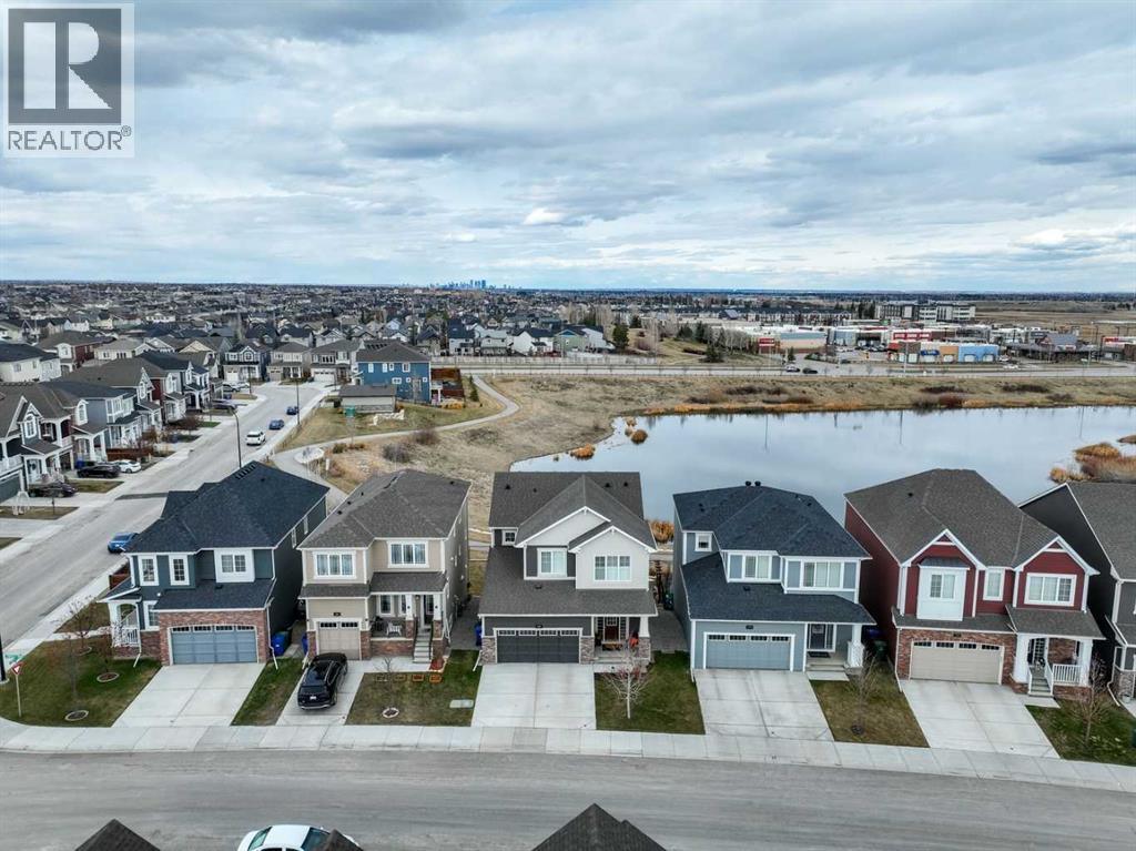 280 Yorkville Manor Sw, Calgary, Alberta  T2X 4J6 - Photo 2 - A2302516