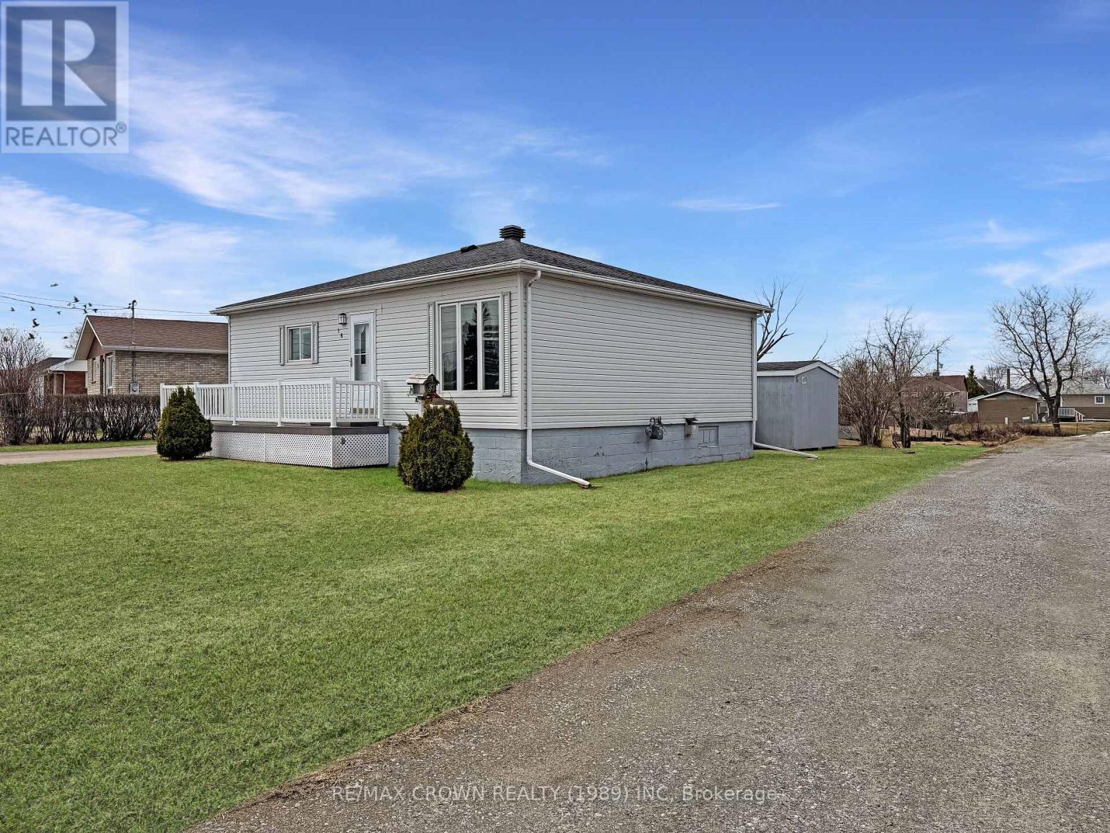 16 Lasalle Avenue, Kapuskasing, Ontario  P5N 2R7 - Photo 2 - T12786350