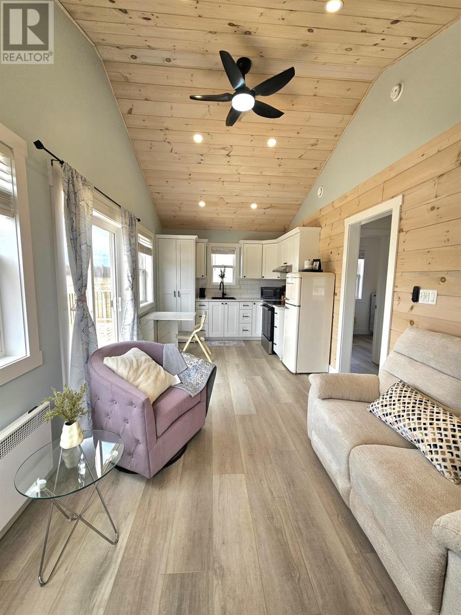 543 Ives Point, Miscouche, Prince Edward Island  C0B 1T0 - Photo 9 - 202610395