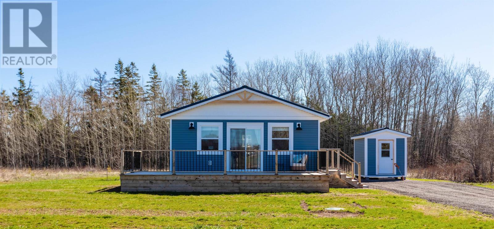 543 Ives Point, Miscouche, Prince Edward Island  C0B 1T0 - Photo 1 - 202610395