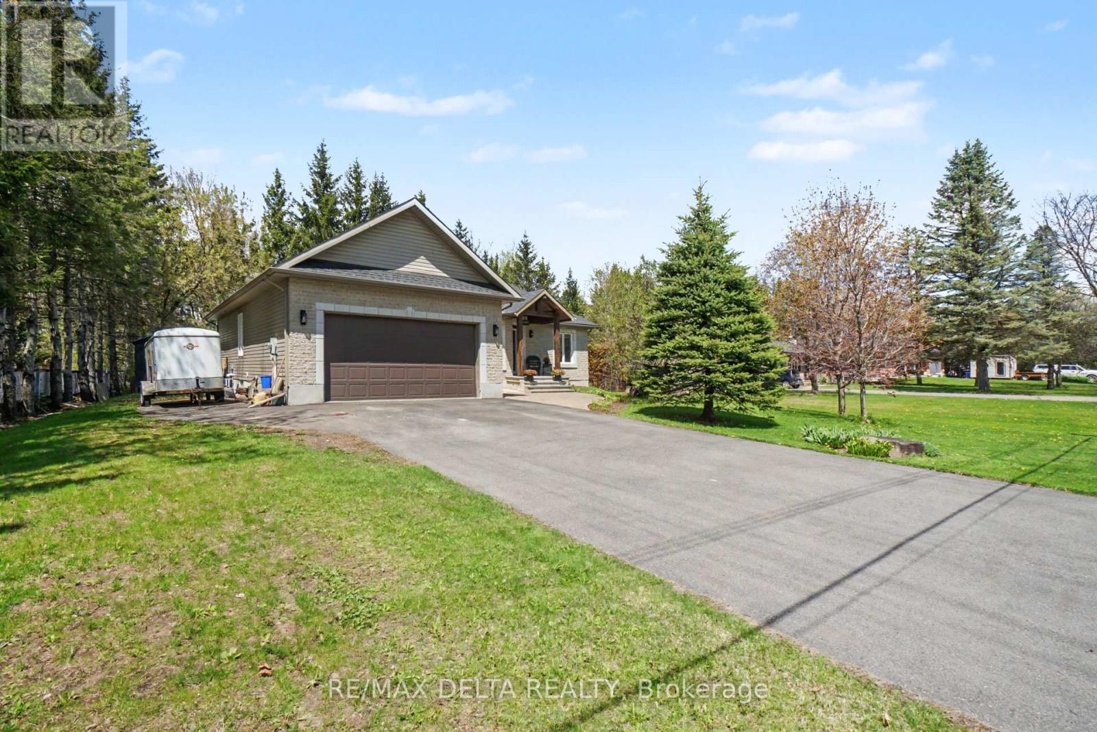 2329 Old Highway 17 Highway, Clarence-Rockland, Ontario  K4K 1K7 - Photo 4 - X13120458