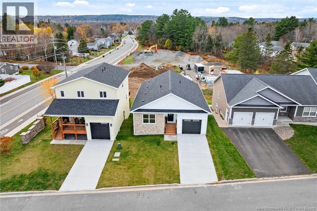 12 Briar Brook Place, Fredericton, New Brunswick  E3A 3N1 - Photo 2 - NB139375