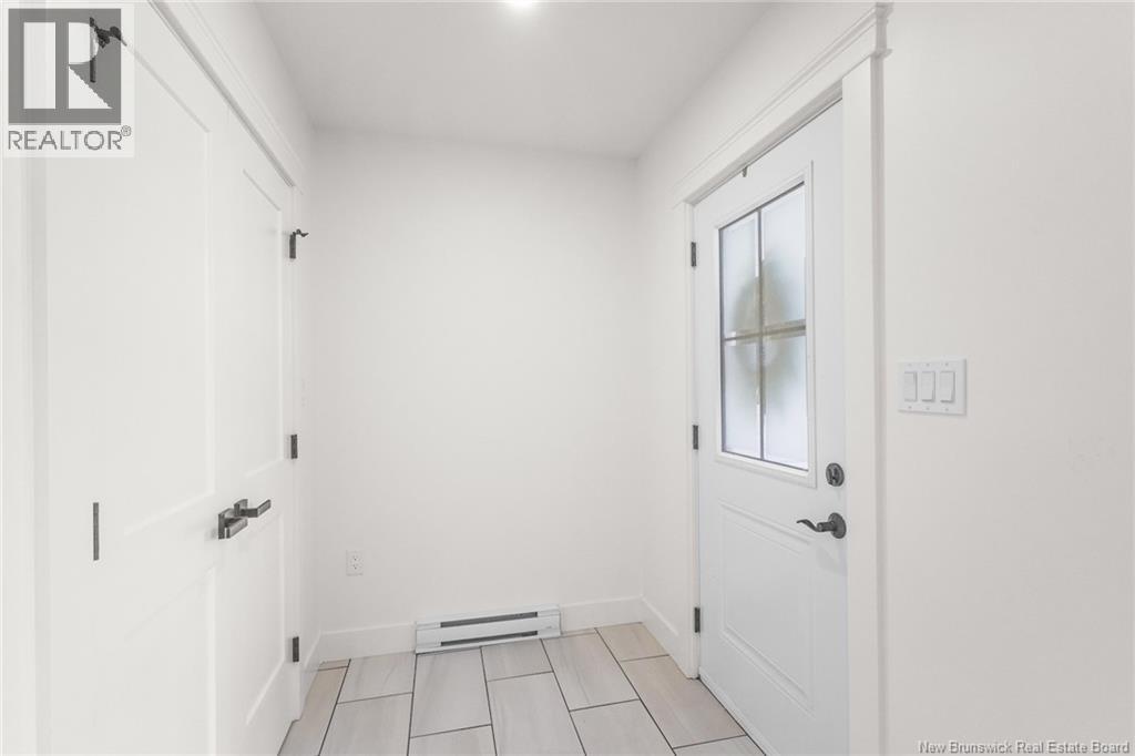 12 Briar Brook Place, Fredericton, New Brunswick  E3A 3N1 - Photo 4 - NB139375
