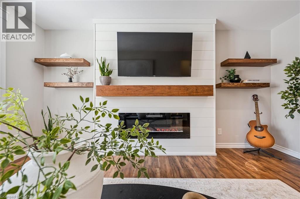 204 IRVINE Street, Elora, Ontario