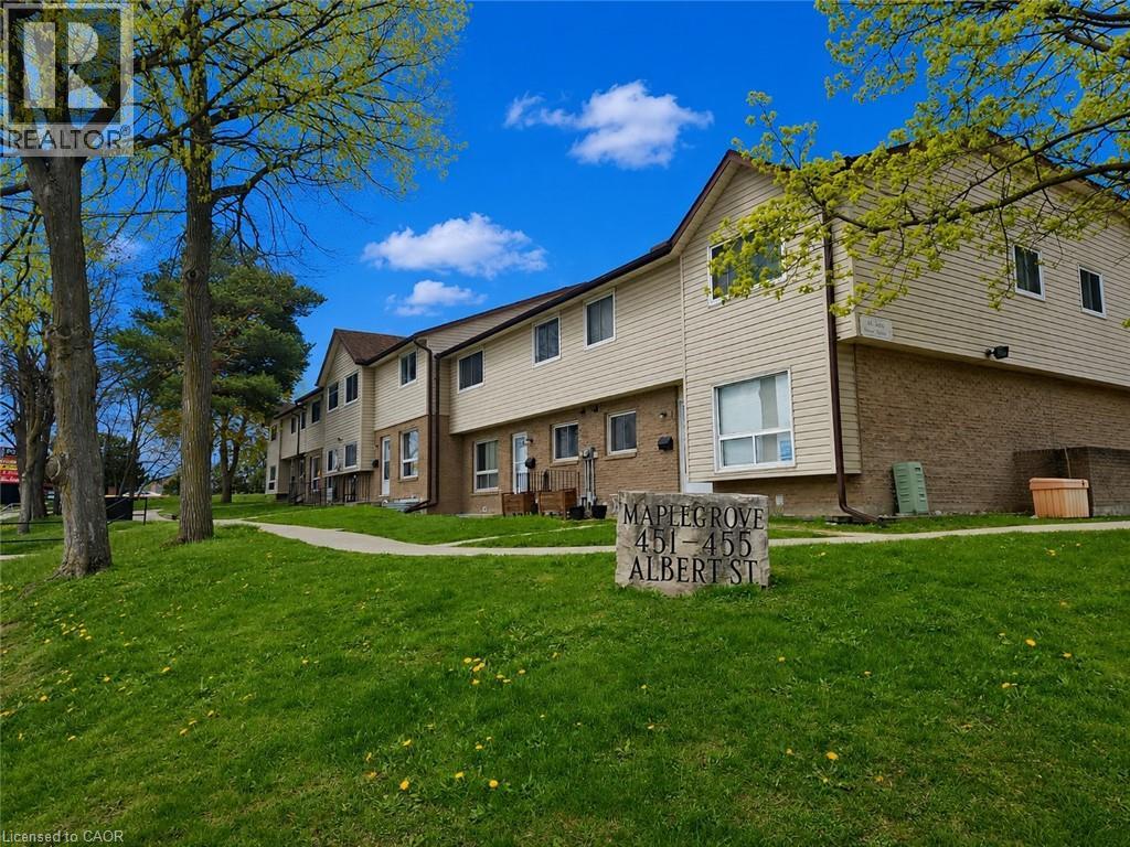 451 Albert Street Unit# 6, Waterloo, Ontario  N2L 5A7 - Photo 1 - 40828061