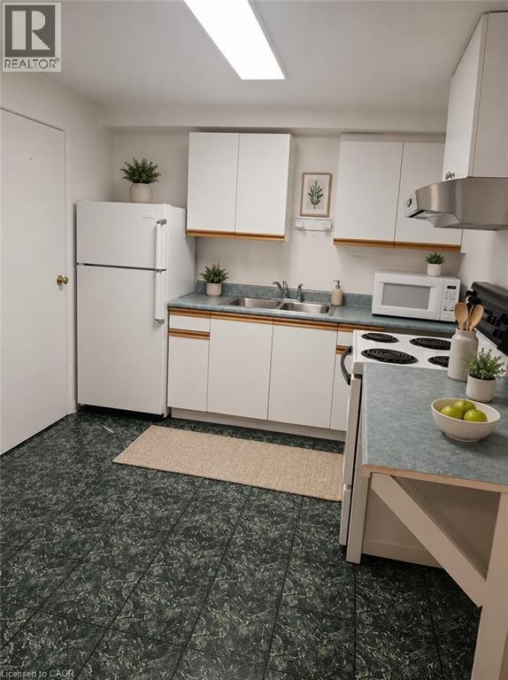 451 Albert Street Unit# 6, Waterloo, Ontario  N2L 5A7 - Photo 21 - 40828061