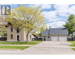 6 DUNDAS STREET W, Erin, Ontario