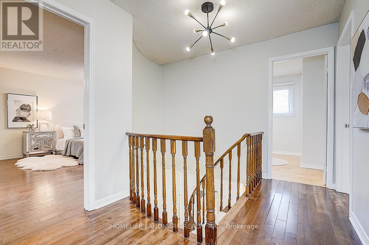 20 Lippincott Court, Richmond Hill, Ontario  L4C 7M4 - Photo 21 - N13120472