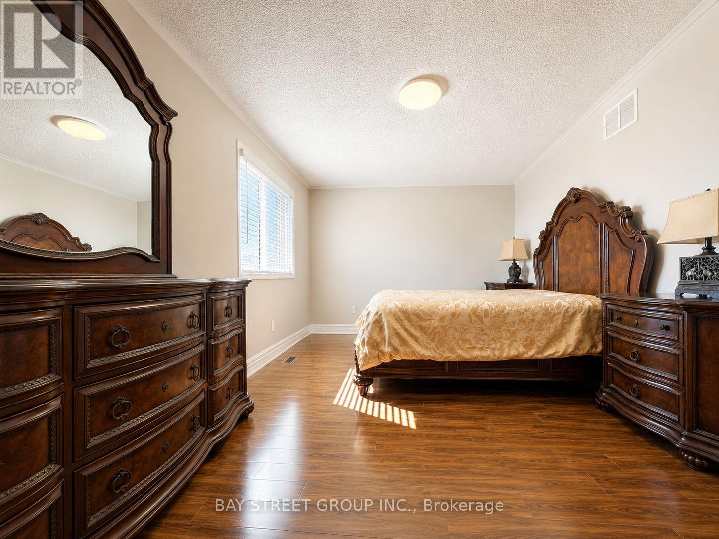 53 Mirando Street, Richmond Hill (Westbrook), Ontario  L4S 2W6 - Photo 10 - N13120474