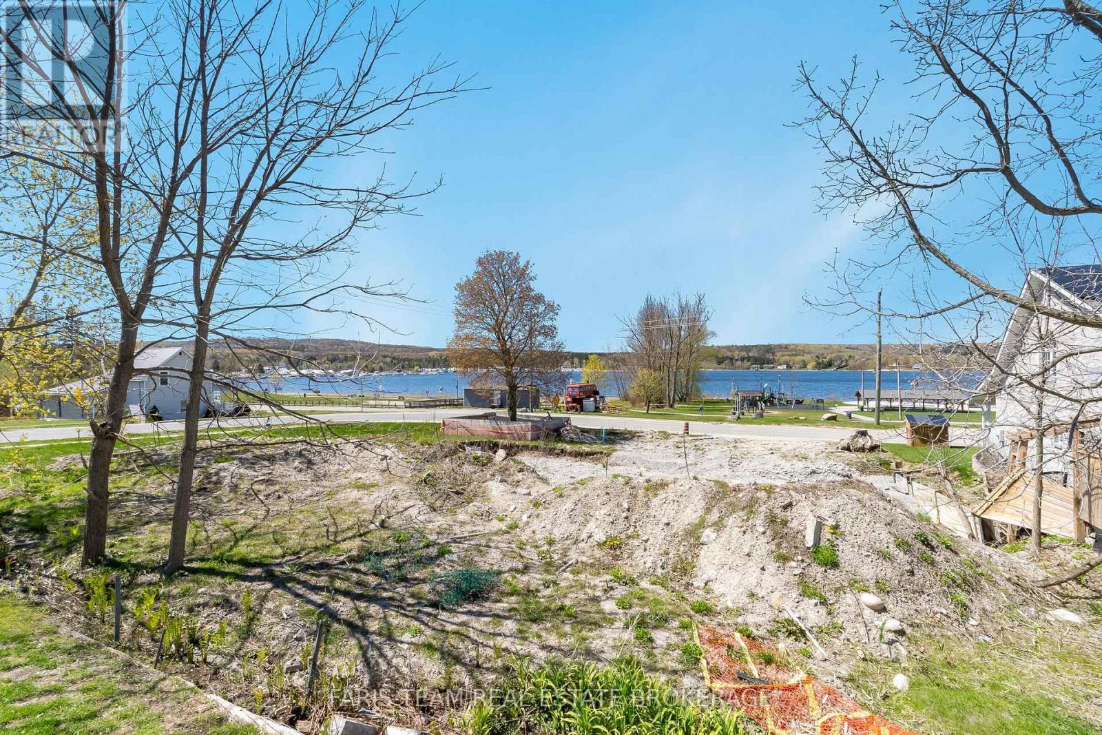 5 Scott Street, Penetanguishene, Ontario  L9M 1N1 - Photo 27 - S13120484