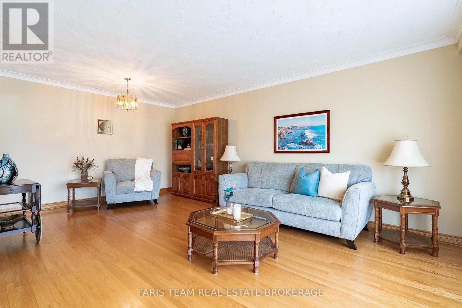 212 Grove Street E, Barrie (Wellington), Ontario  L4M 2P9 - Photo 11 - S13120496