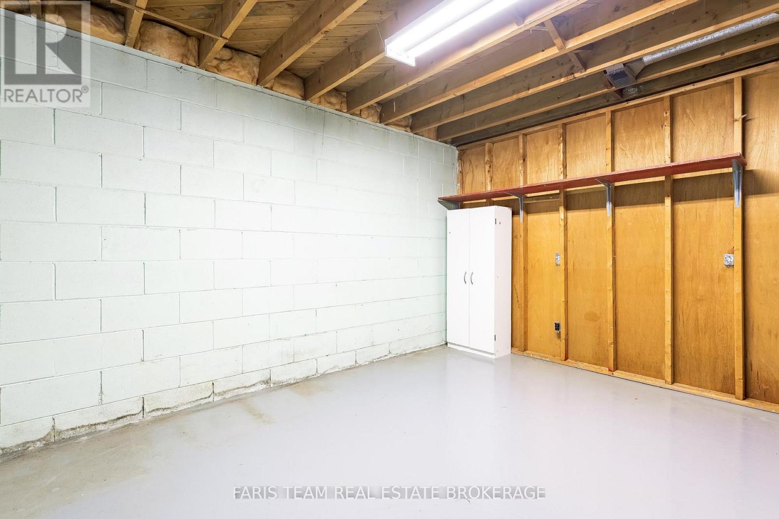 212 Grove Street E, Barrie (Wellington), Ontario  L4M 2P9 - Photo 25 - S13120496