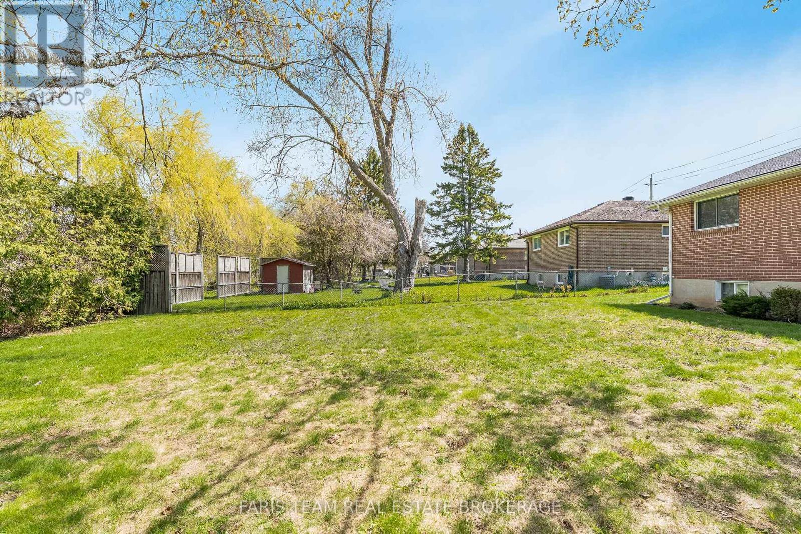 212 Grove Street E, Barrie (Wellington), Ontario  L4M 2P9 - Photo 29 - S13120496
