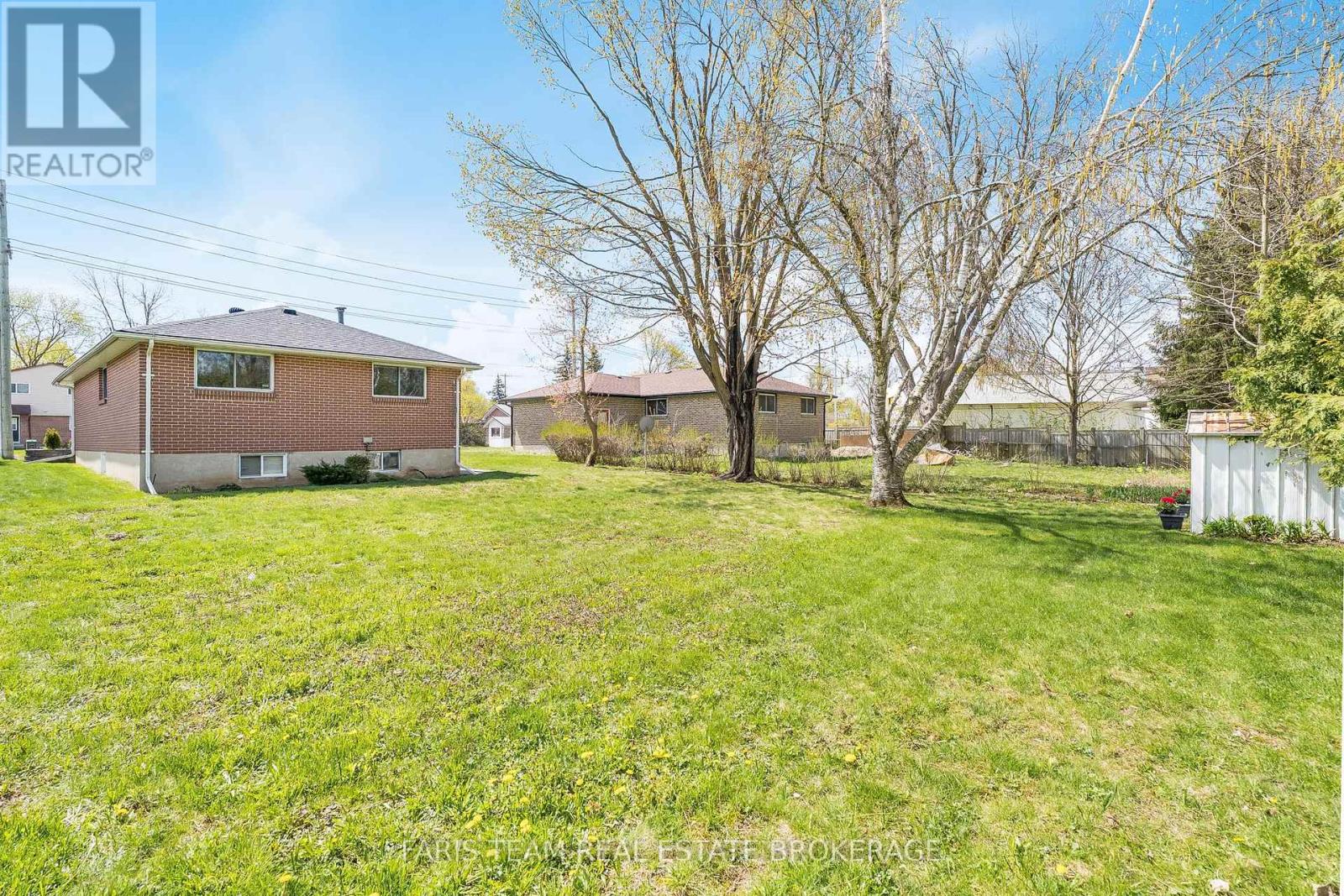 212 Grove Street E, Barrie (Wellington), Ontario  L4M 2P9 - Photo 31 - S13120496