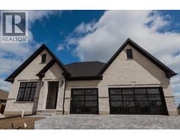 110 NEWCASTLE DRIVE, Sarnia, Ontario