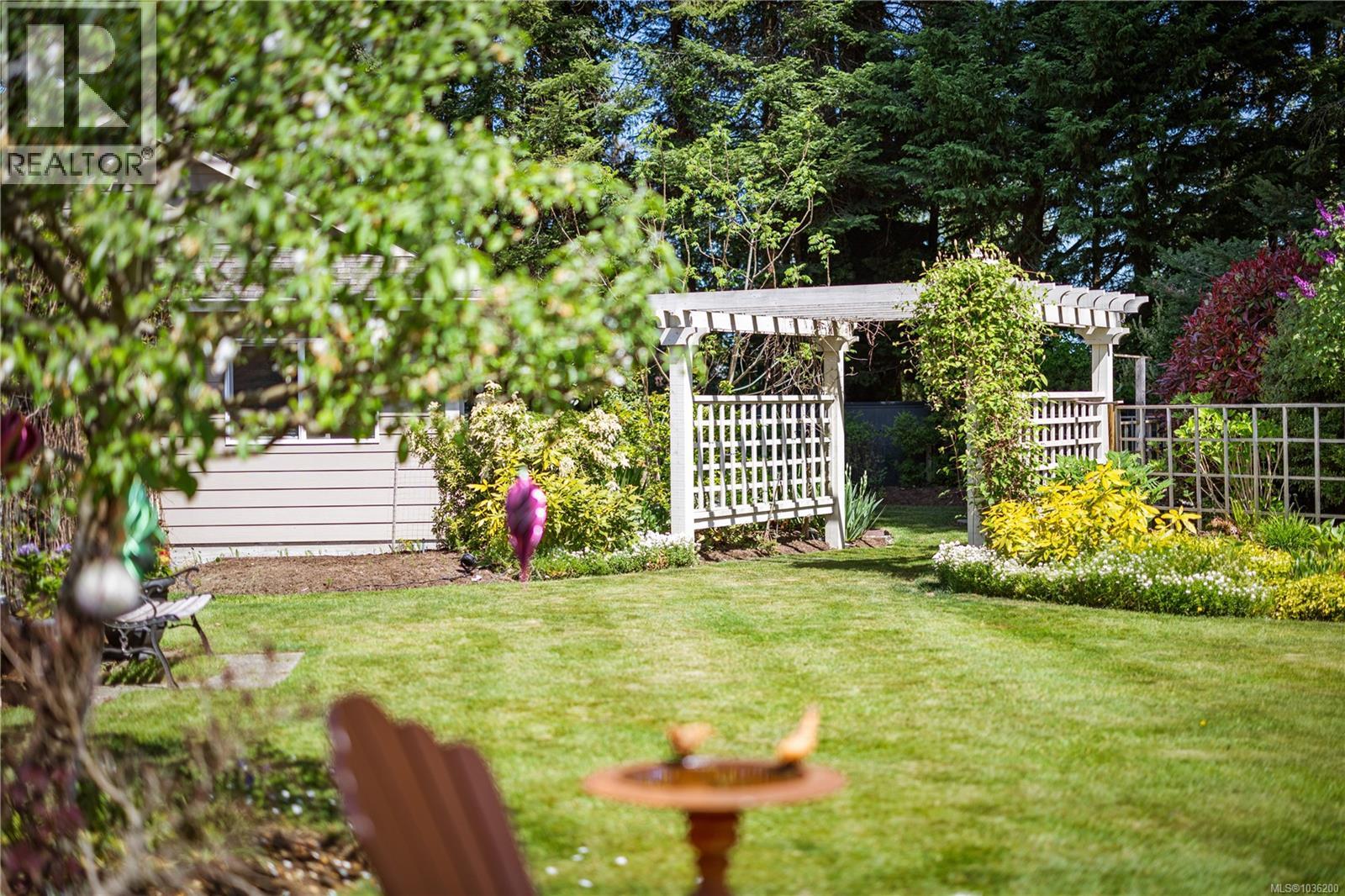 100 Maryland Rd, Campbell River, British Columbia  V9W 8G2 - Photo 42 - 1036200