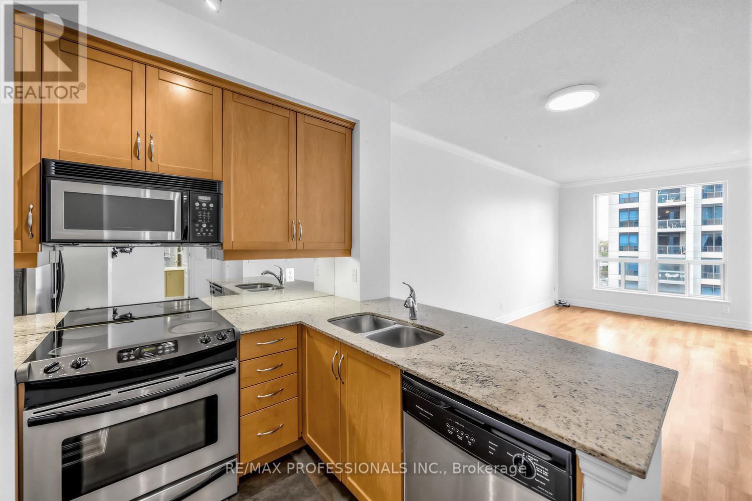 1202 - 2087 Lake Shore Boulevard W, Toronto, Ontario  M8V 4G3 - Photo 12 - W13120450