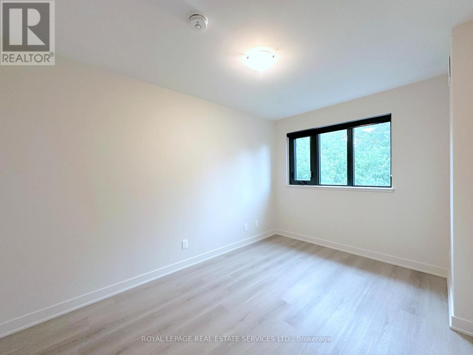301 - 3385 Dundas Street W, Toronto, Ontario  M6S 2S2 - Photo 10 - W13120494