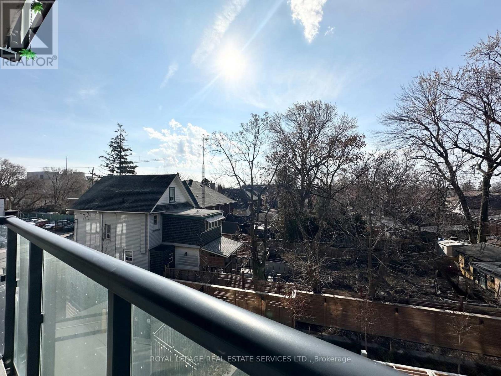 323 - 3385 Dundas Street W, Toronto, Ontario  M6S 2S2 - Photo 10 - W13120504