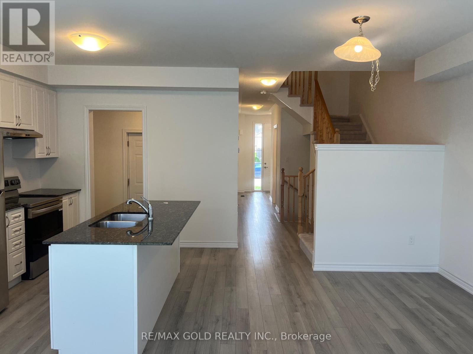 93 Molozzi Street, Erin, Ontario  N0B 1T0 - Photo 9 - X13040904