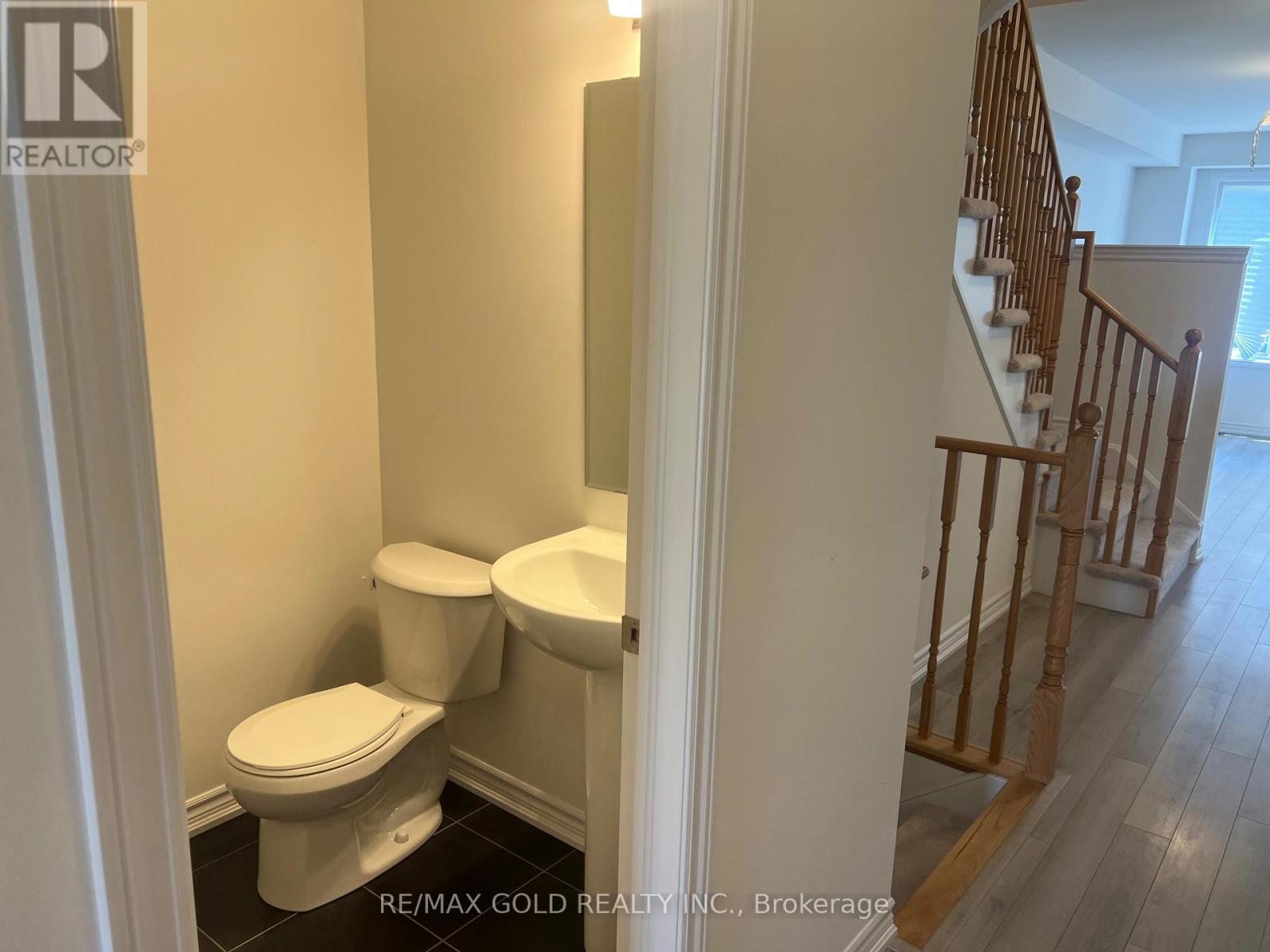 93 Molozzi Street, Erin, Ontario  N0B 1T0 - Photo 5 - X13040904