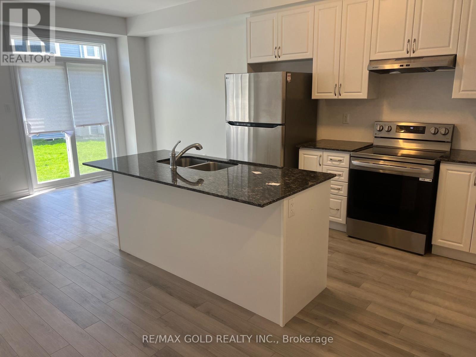 93 Molozzi Street, Erin, Ontario  N0B 1T0 - Photo 6 - X13040904