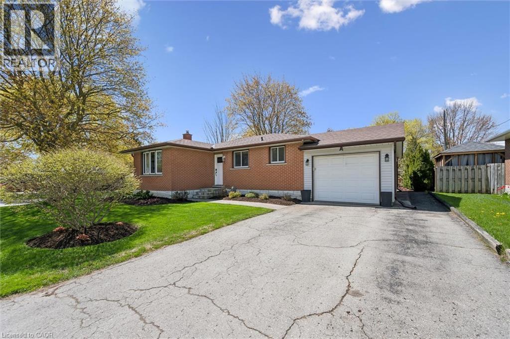 204 Irvine Street, Elora, Ontario  N0B 1S0 - Photo 40 - 40808167