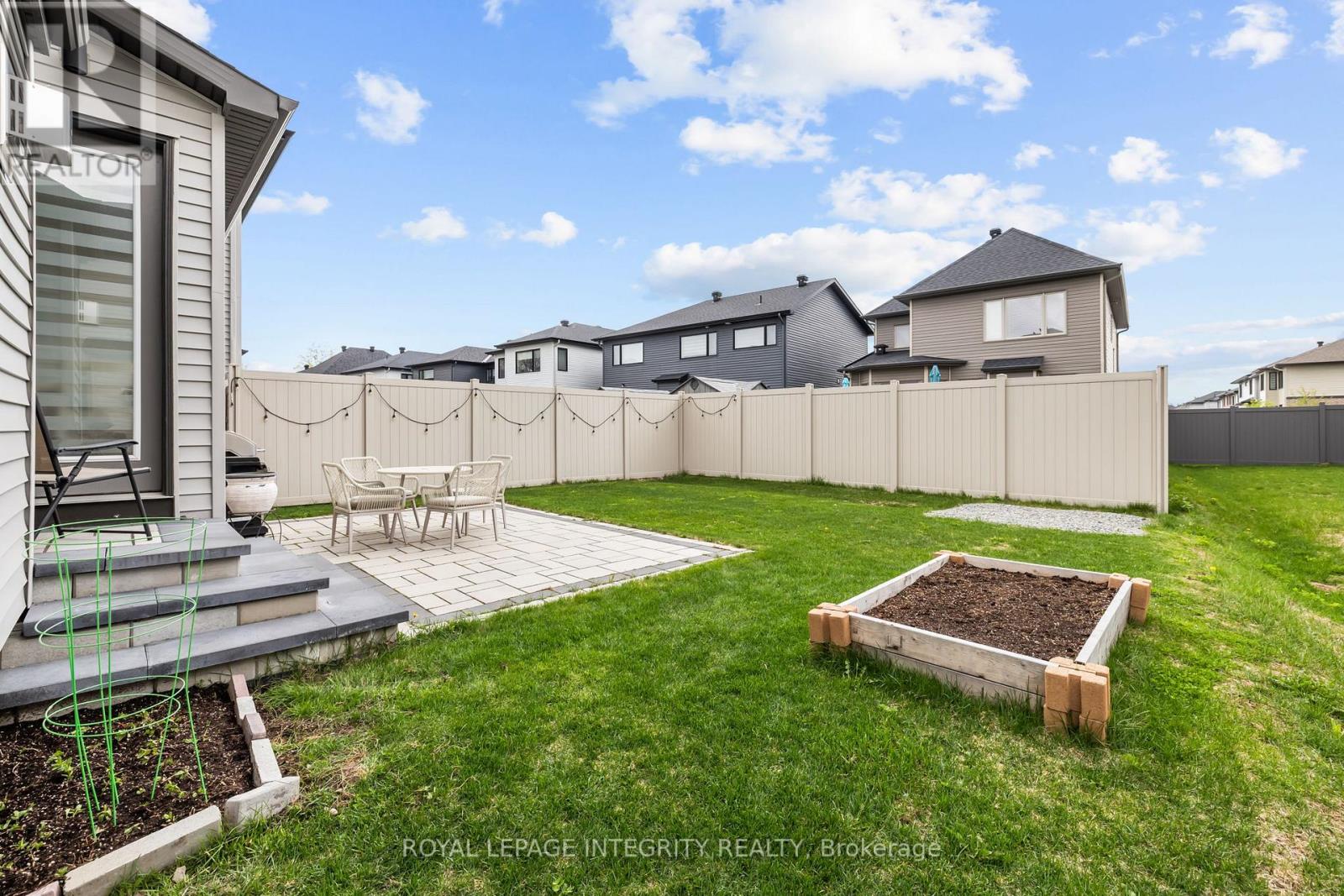 113 Dagenham Street, Ottawa, Ontario  K2S 2N5 - Photo 36 - X13120514
