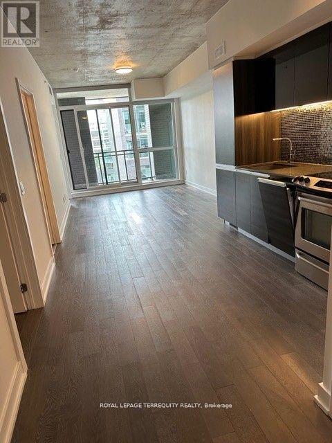 510 - 1190 Dundas Street E, Toronto, Ontario  M4M 0C5 - Photo 3 - E13116022