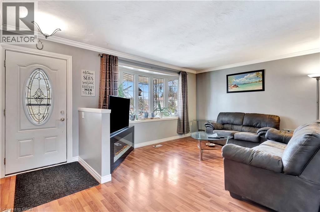 22 Victoria Street, Cambridge, Ontario  N0B 1L0 - Photo 2 - 40818817