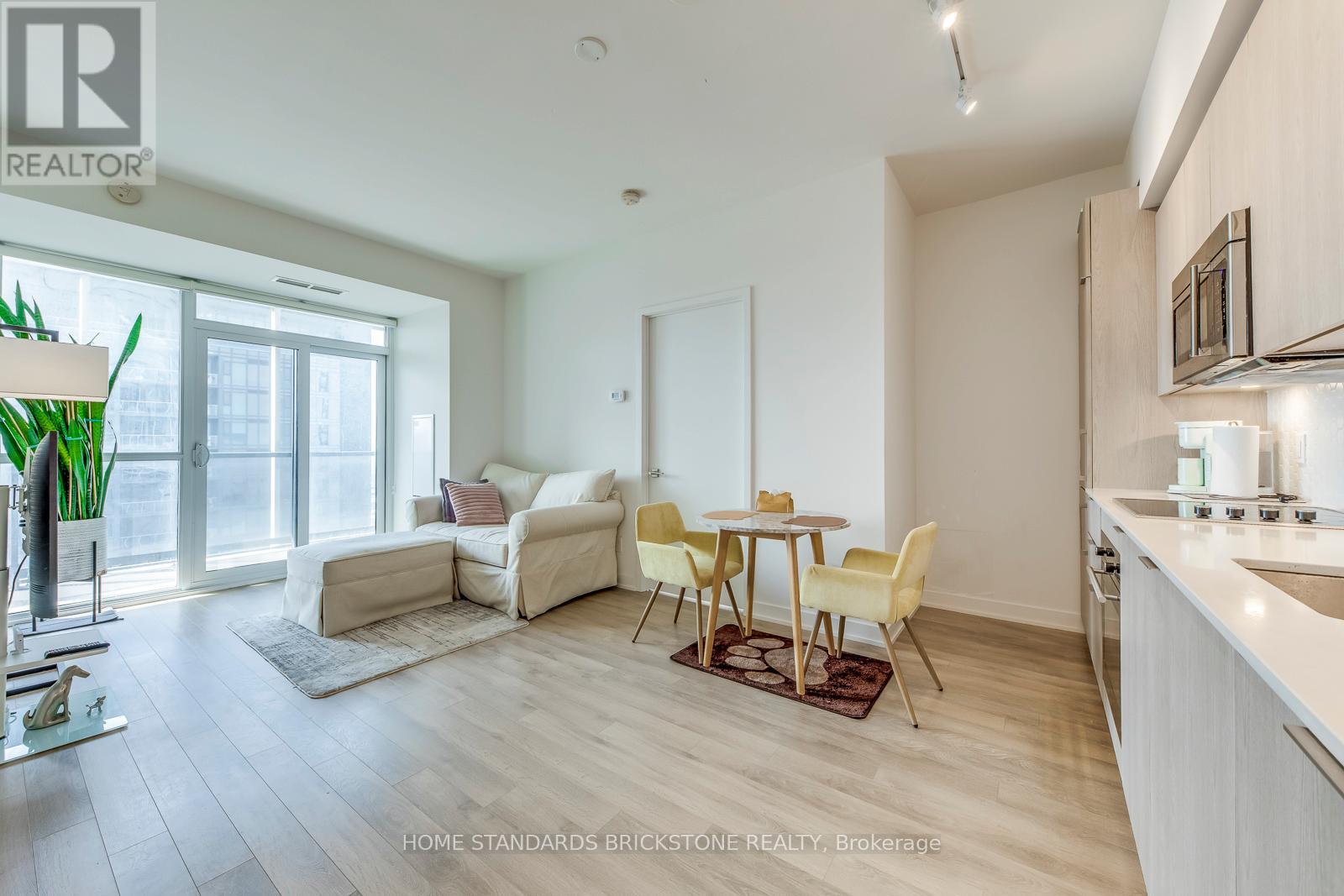2212 - 50 Ordnance Street, Toronto, Ontario  M6K 0C9 - Photo 1 - C13120536